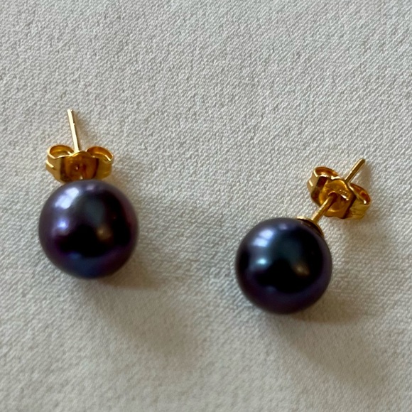 Cultured Black Tahitian Pearl Earrings - Picture 8 of 16